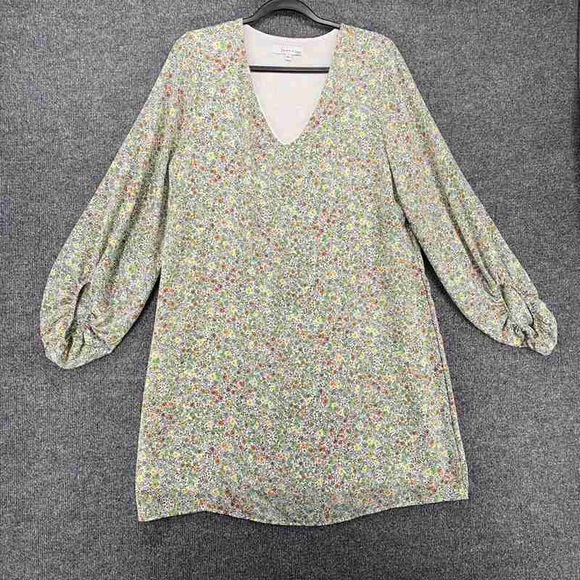 Dresses & Skirts - Floral Long Sleeve Dress